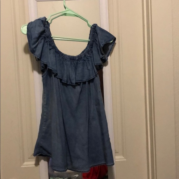 Shirt - Picture 1 of 3